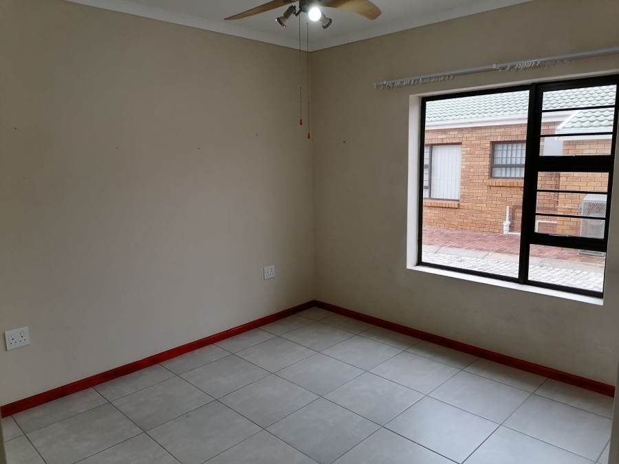 2 Bedroom Property for Sale in Jeffreys Bay Central Eastern Cape